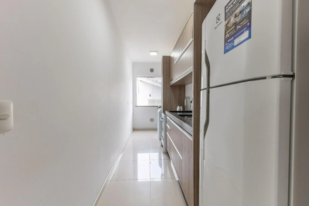 Apartamento para Famílias, Pertinho da Avenida e da Praia de Bombas - 2 dorms 6 pessoas