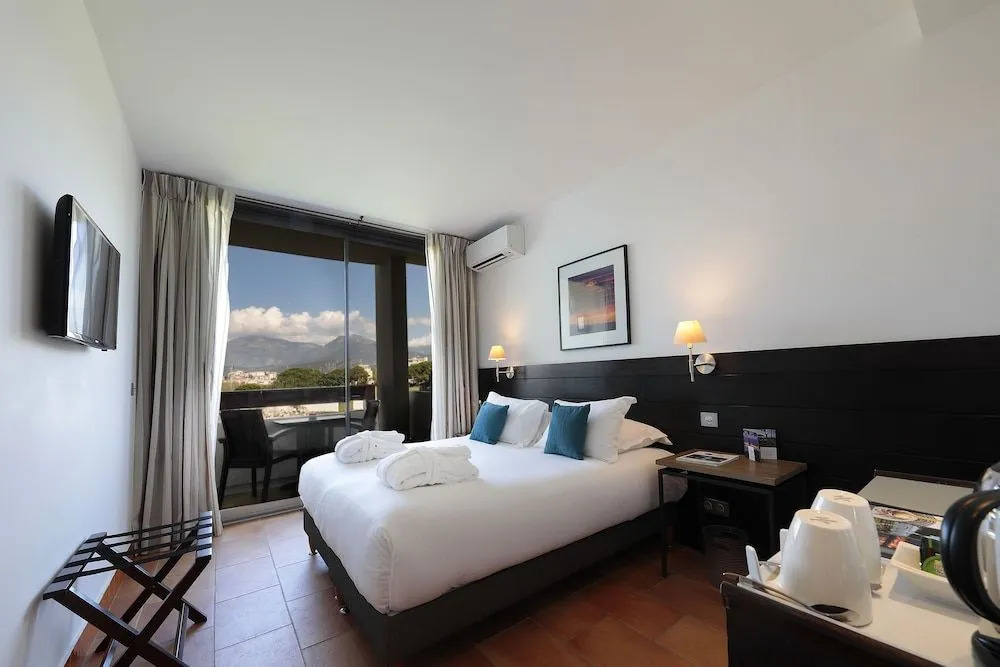 Hôtel La Roya