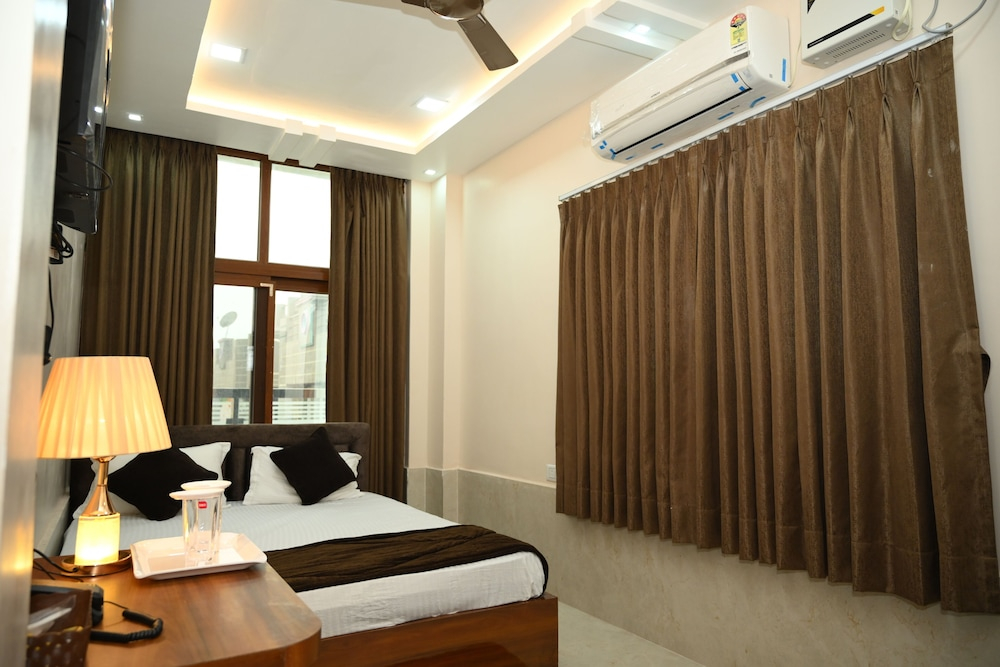 Srikhetrabandhu Guest House