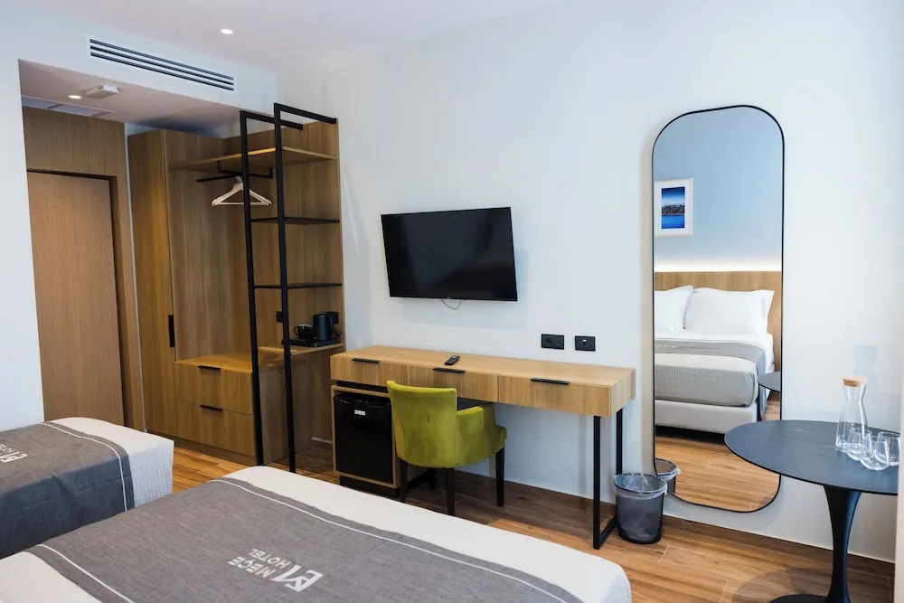 Mece Hotel Tirana