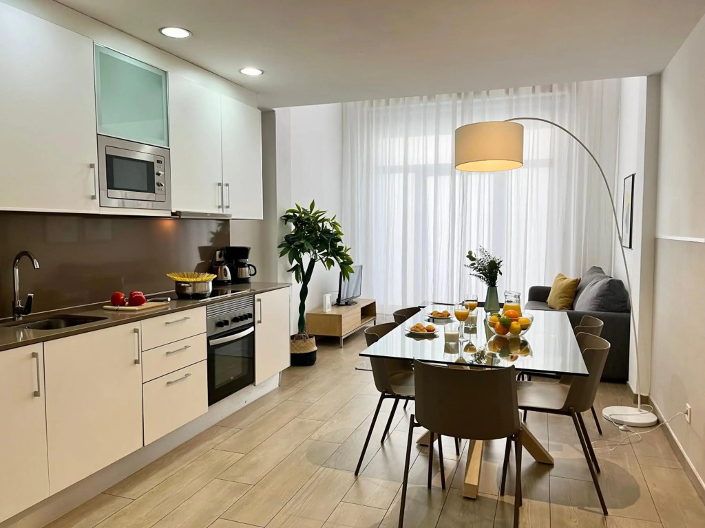Feelathome Plaza Apartments
