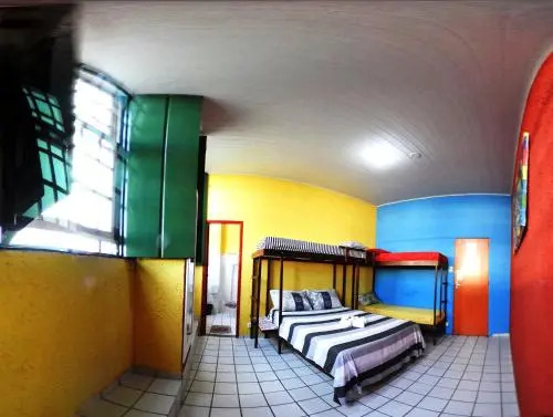Hostel Cores Do Pelo