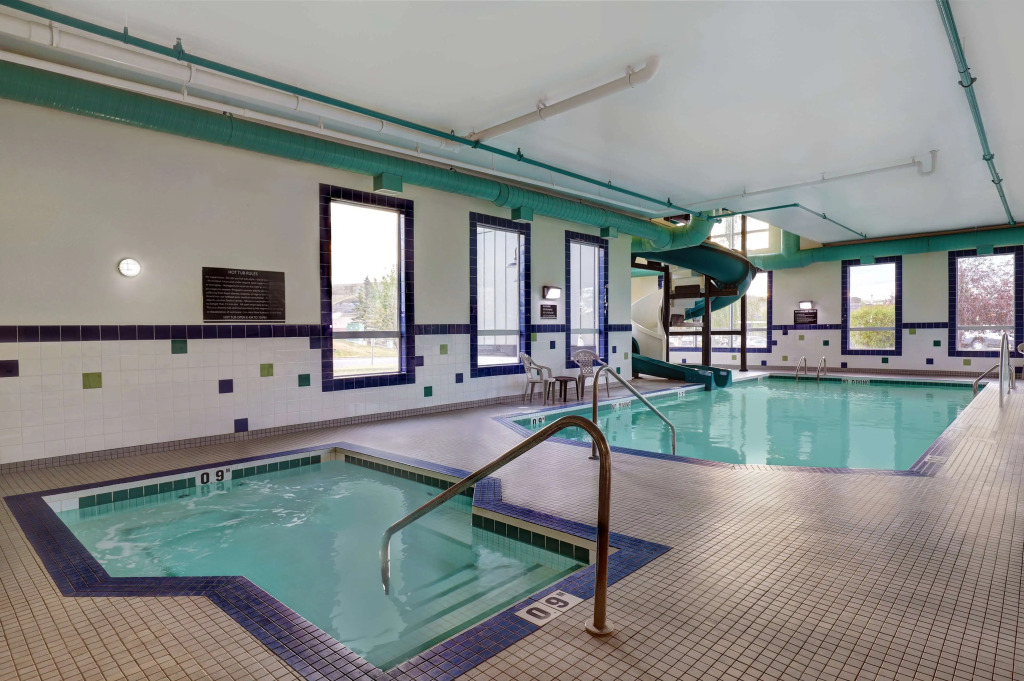 SureStay Plus Hotel by Best Western Drumheller