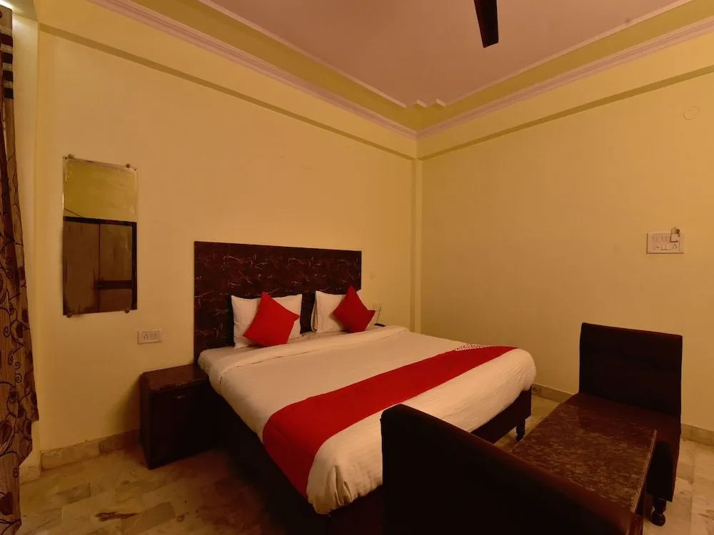 OYO 22544 Hotel Vijeet Palace