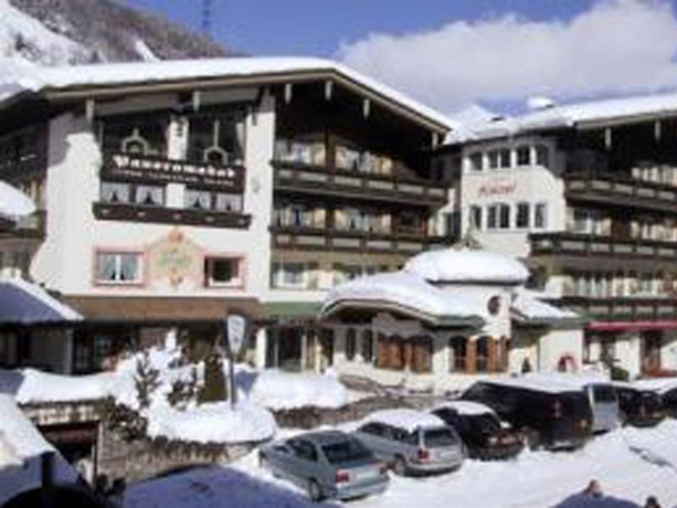 Hotel CENTRAL Bar & Restaurant