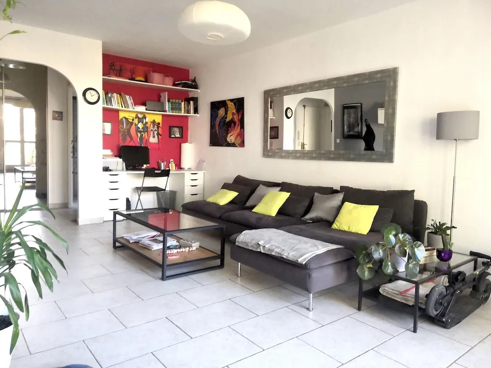 Apartment With 2 Bedrooms in Aix-en-provence, With Enclosed Garden and Wifi - 49 km From the Beach