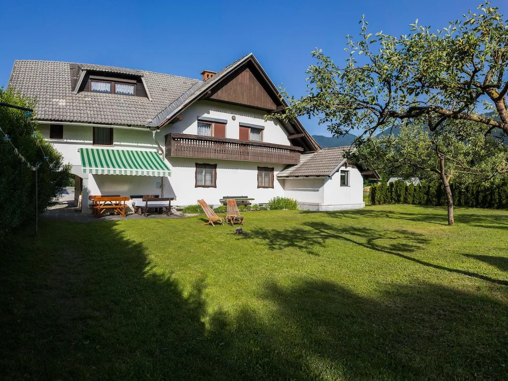 Green Garden Apartments Soklič