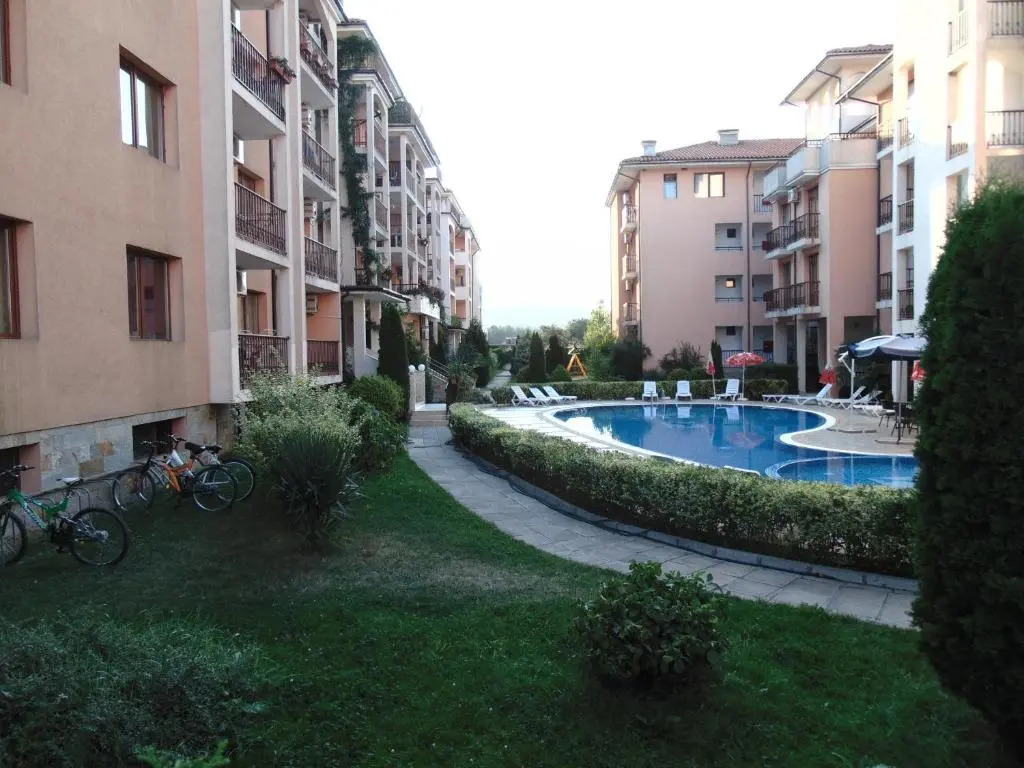 Gardenia Apartments