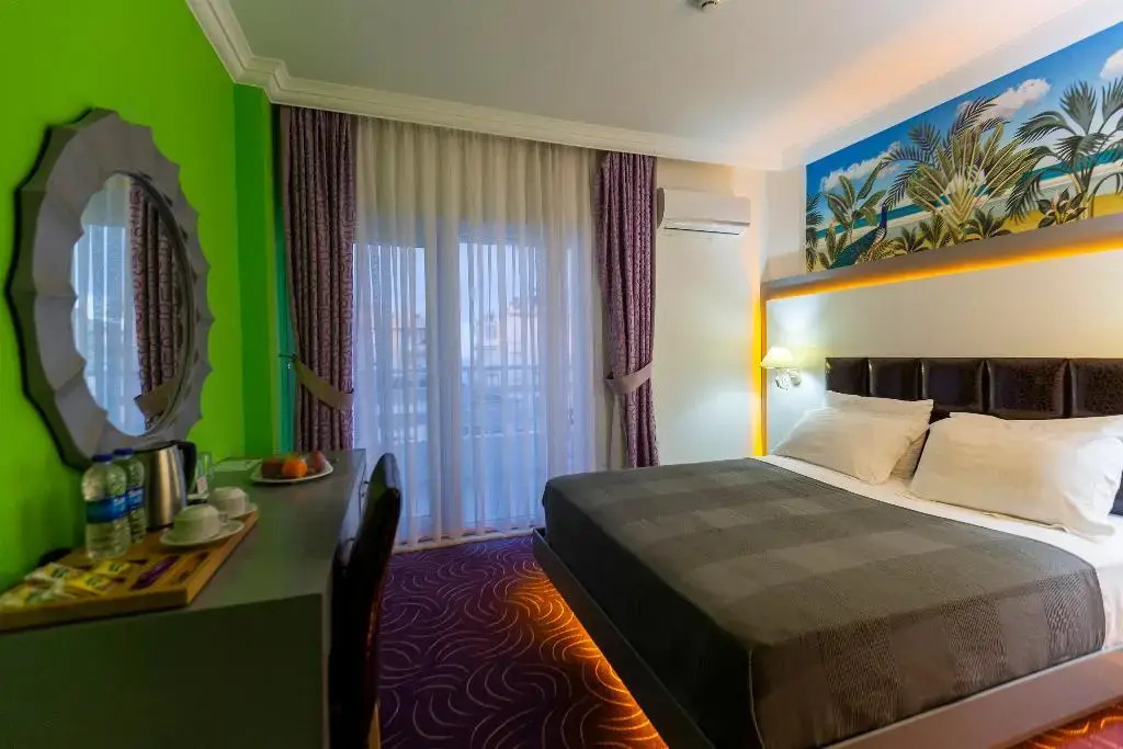 Mene City Hotel