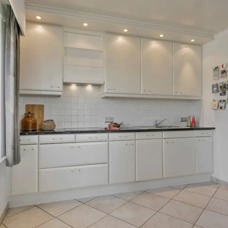 Charming Apartment Near the Beach