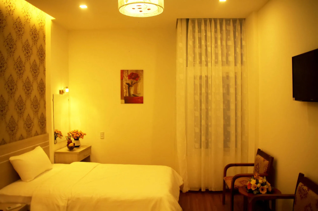 Flora Hotel Hue