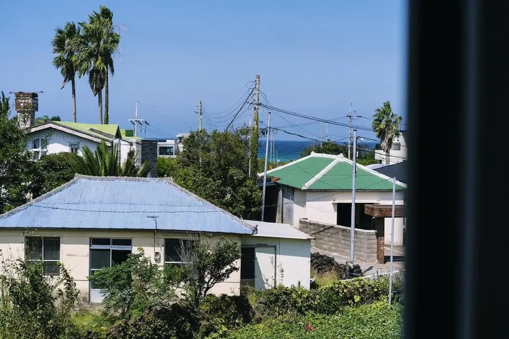 Jeju Timberhouse Pension