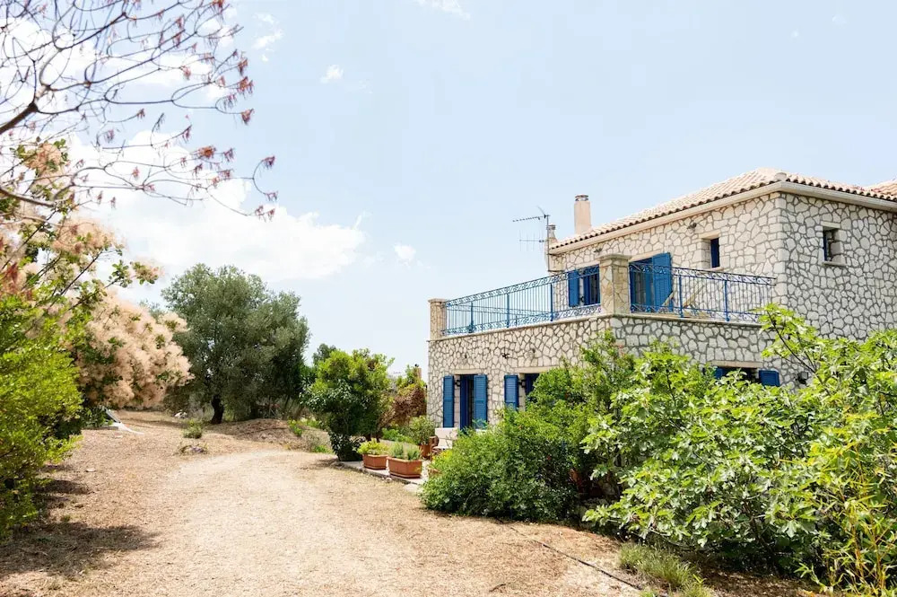 Stone House in olive Grove - former Denis Stone Villa