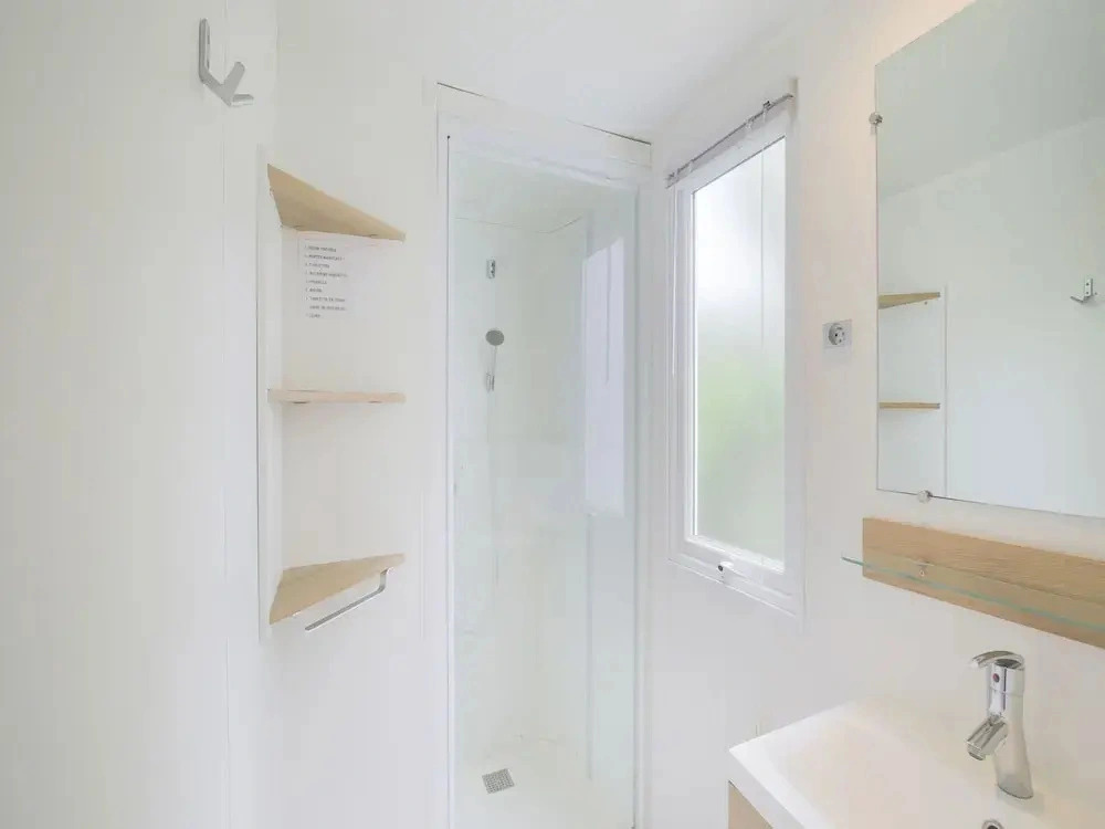 Swanky Mobile Home in Saint Jean de Monts