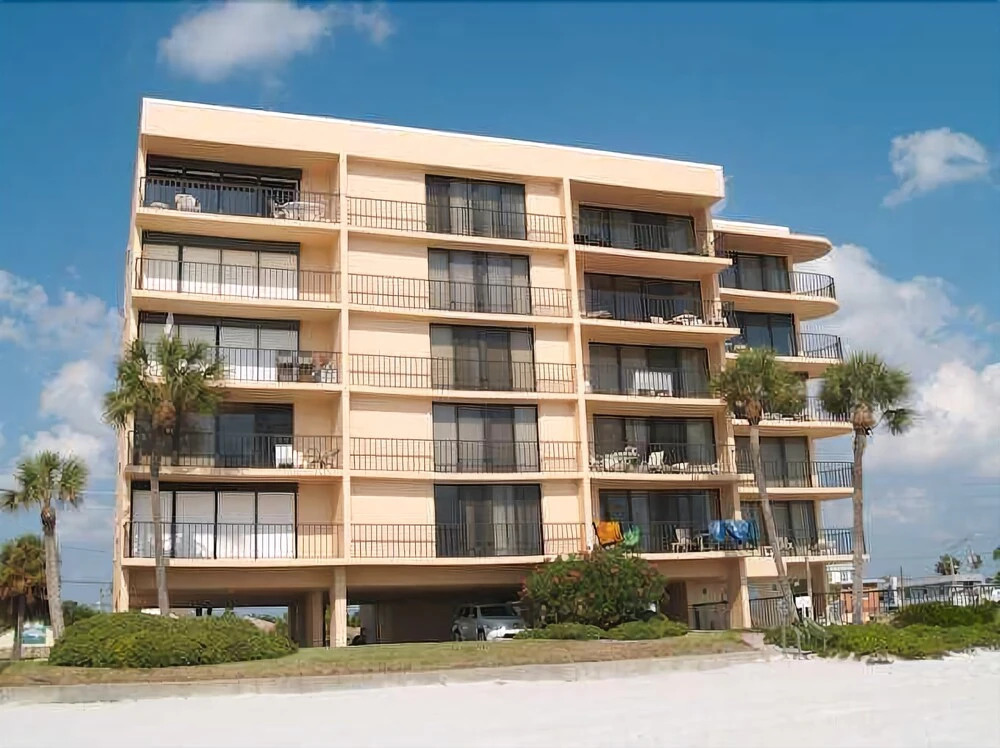 Trillium 2B Beach View From ALL Rooms/very Unique/top Location!