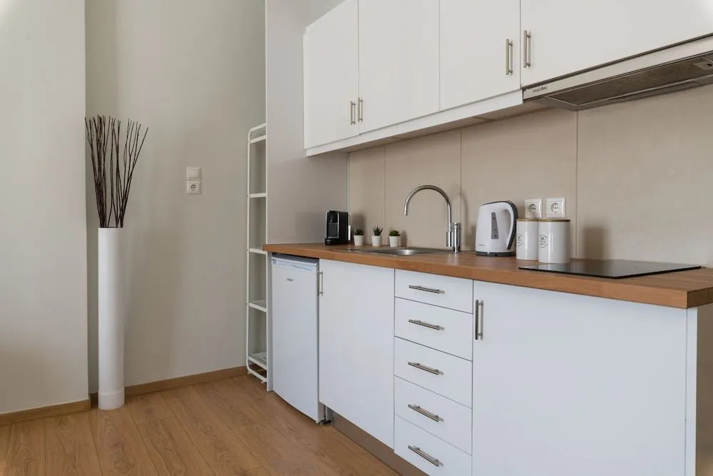 Anivia Apartment Airport by Airstay