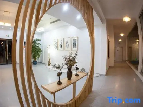 Xianju a leaf lotus courtyard home stay