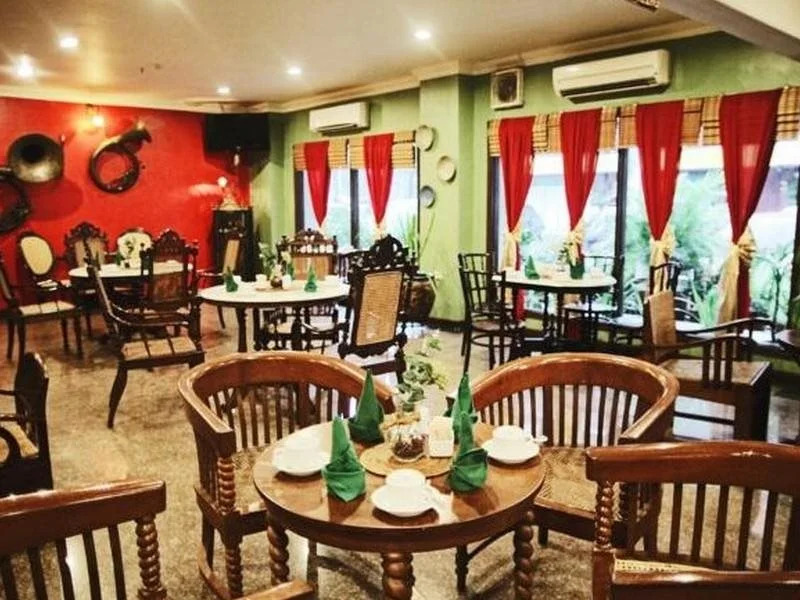 Hotel Budi