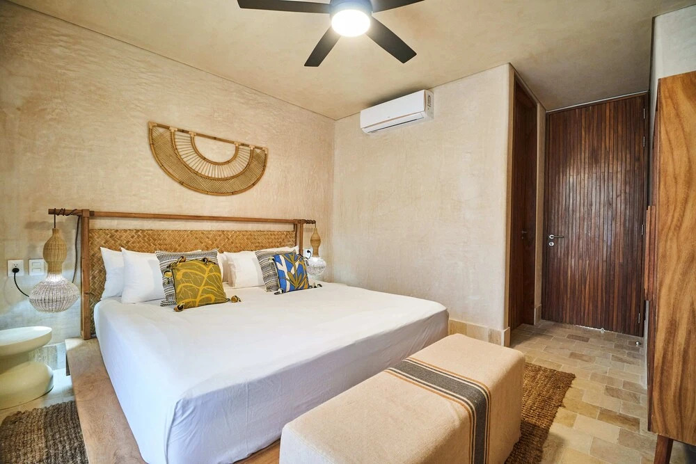 Santomar Tulum A102 By Lockey