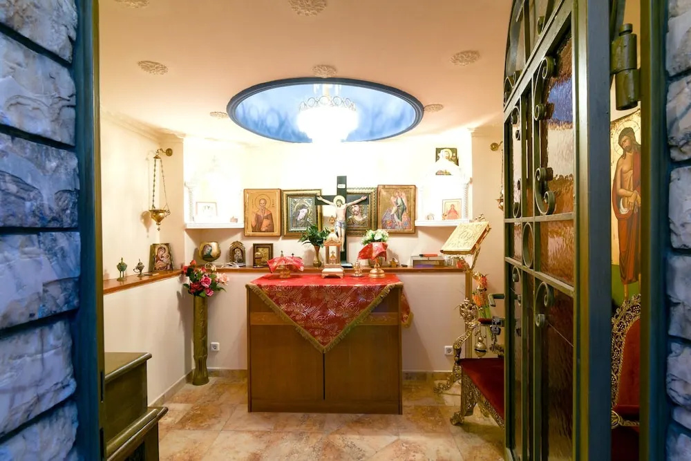 Villa With 5 Bedrooms in Kitsi, With Private Pool, Enclosed Garden and