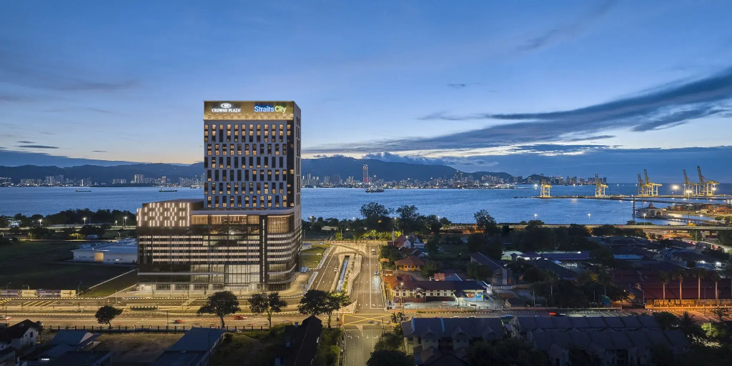 Crowne Plaza Penang Straits City by IHG
