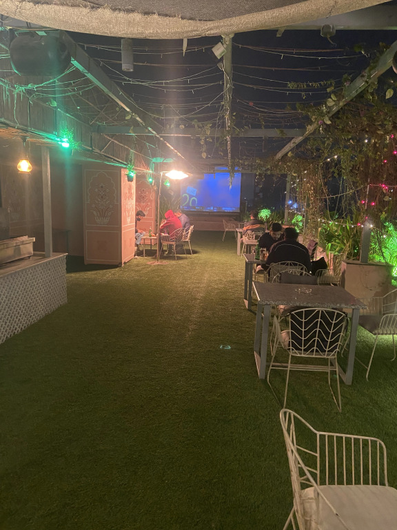 Raas Mahal-Hotel In Jaipur Near Tourist Places