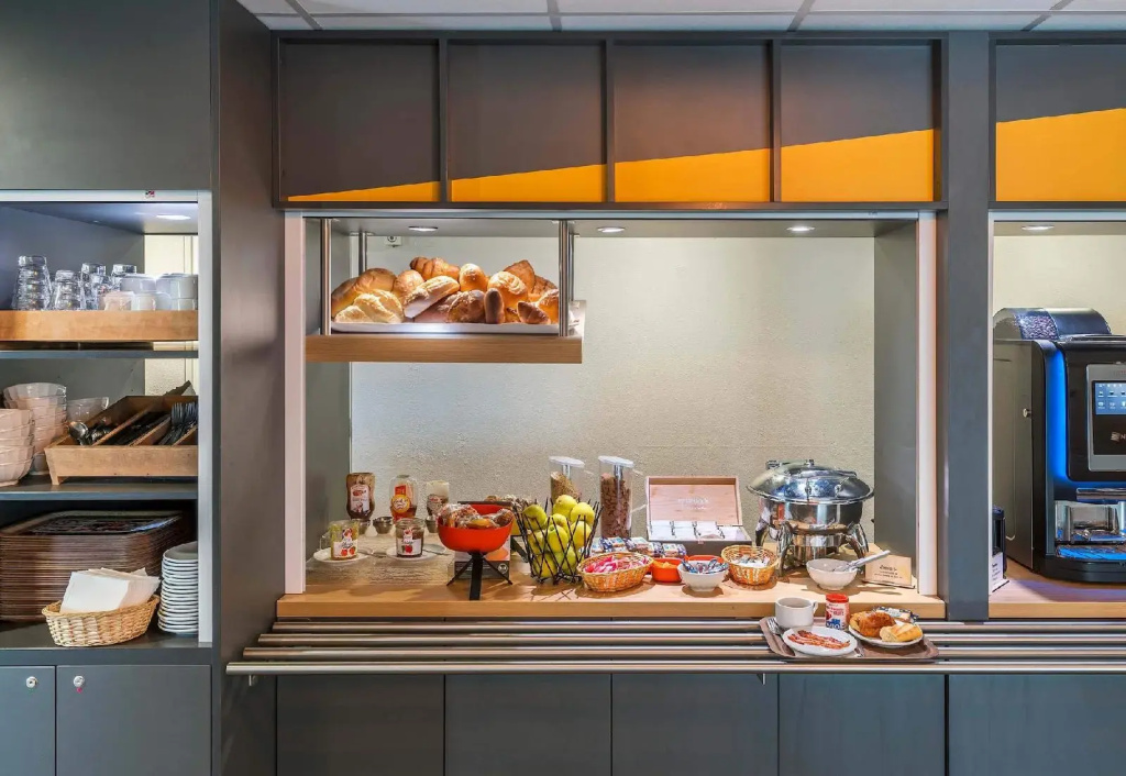 B&B HOTEL Angers Parc Expos