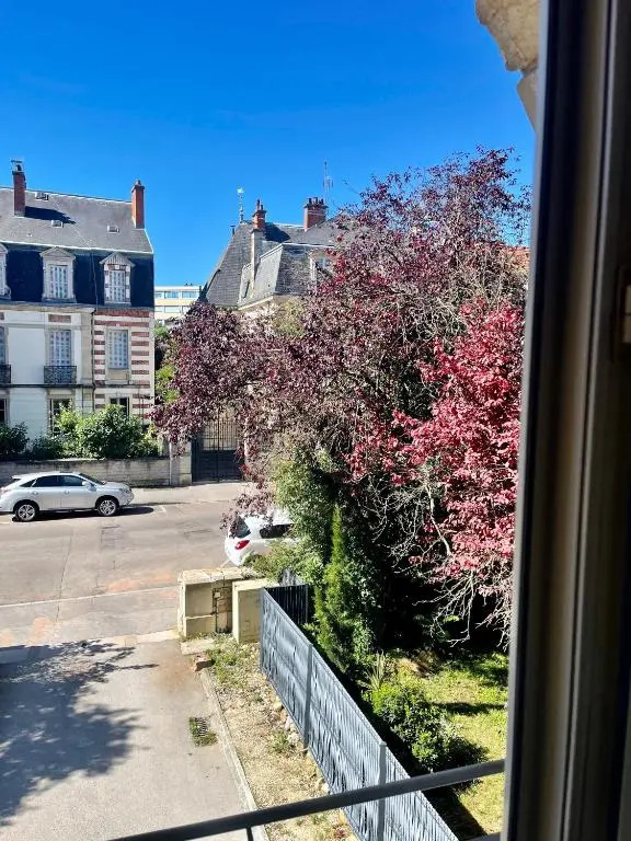 Superbe 40 M2 Tout Confort Au Cœur de Dijon (Adults Only)