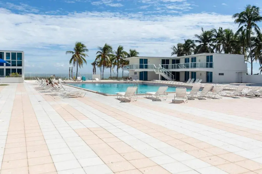 Girasole Apartments