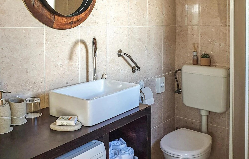 Nice Home In Kukci With Wifi
