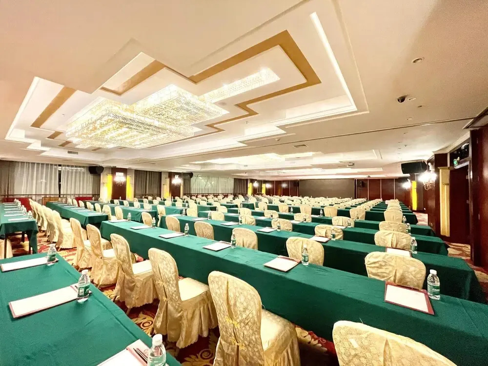 Foshan Sanshui GRAND REZEN HOTEL SHIHUANG