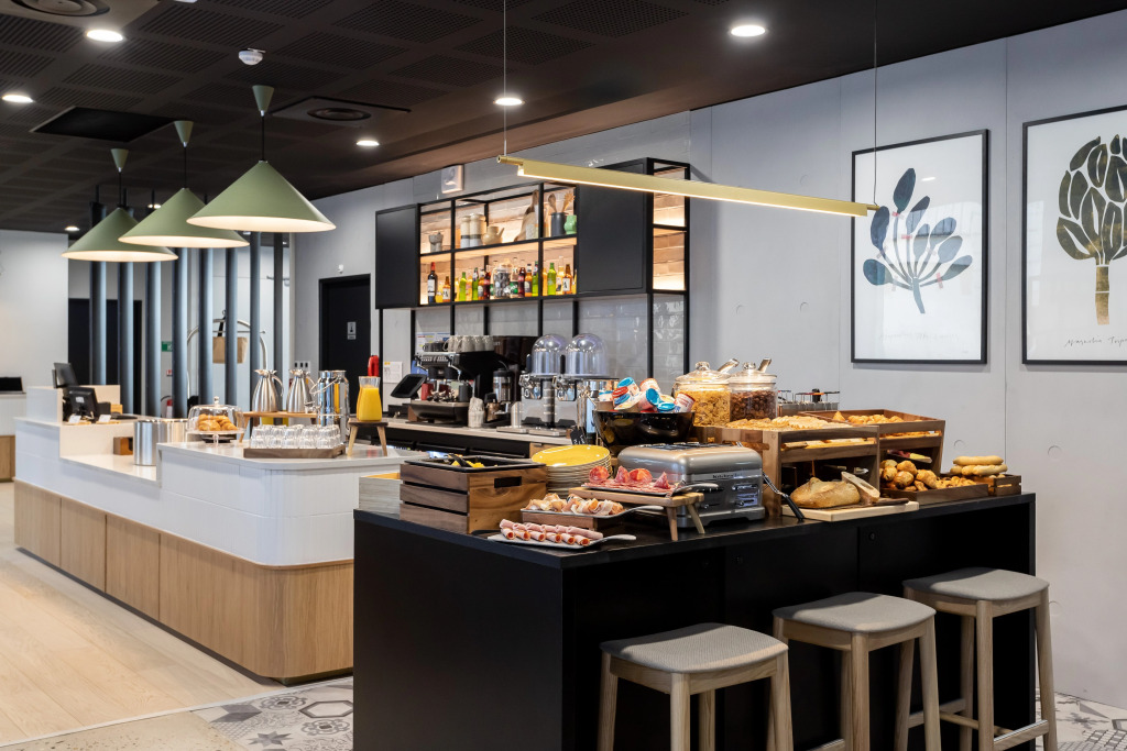 Staycity Aparthotels Paris La Defense
