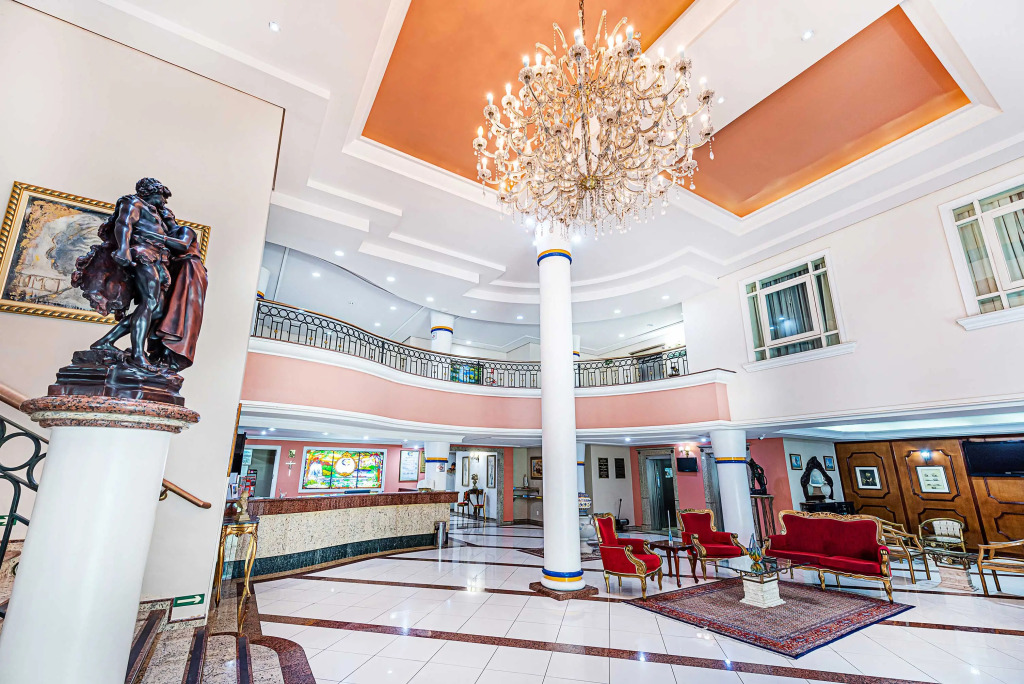 Hotel Euro Suite Campinas by Nacional Inn - Próximo ao Cambuí