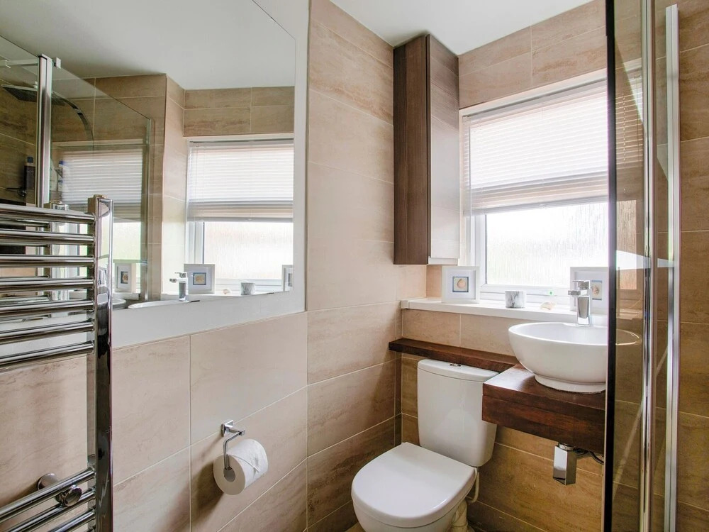 Restful Apartment in London near Westfield Shopping Center