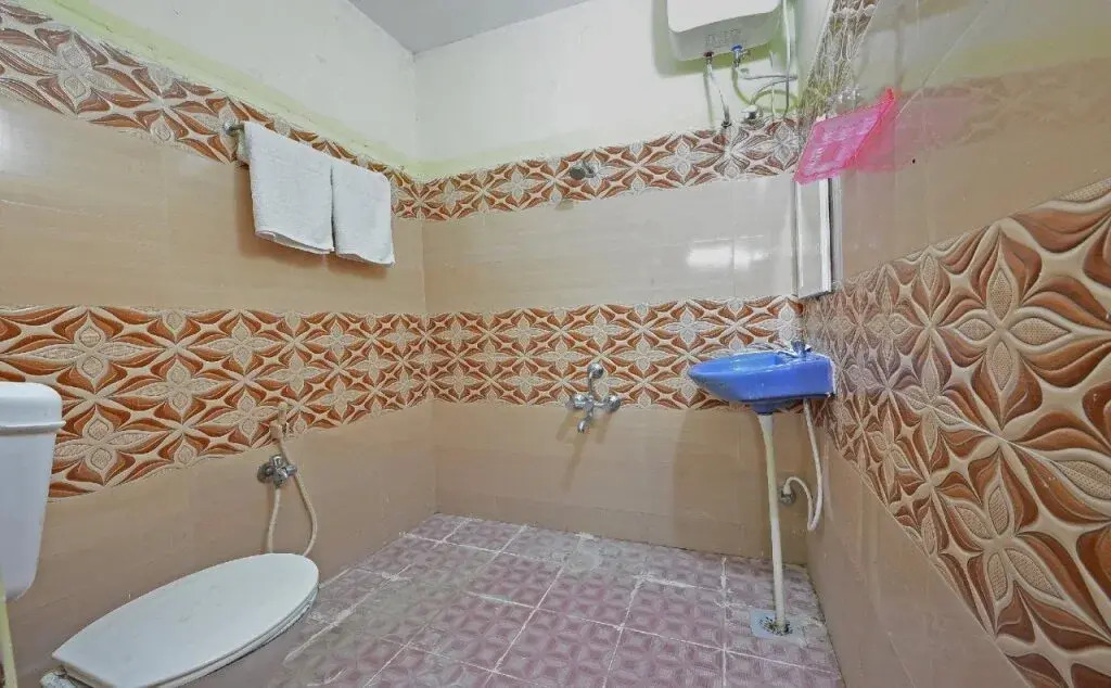 Sp Highway Inn by OYO Rooms