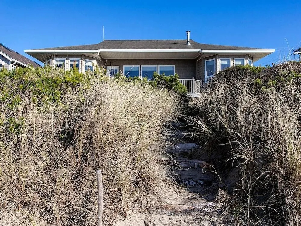 Surfside Getaway