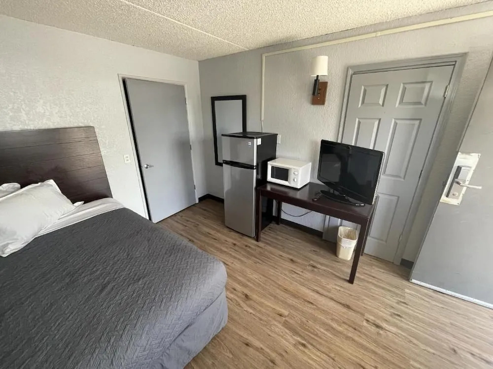 Rodeway Inn Albuquerque