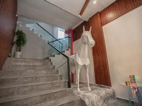 Yuxi Milen Hotel