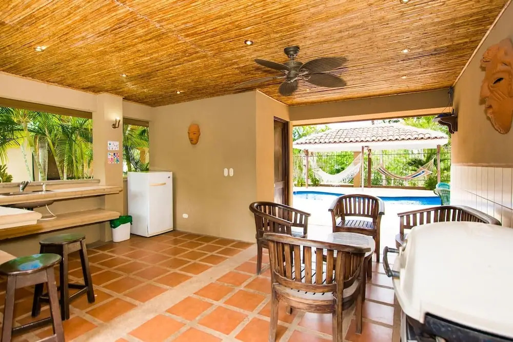 Cozy Ground-Floor Condo with Community Pool, Rancho and Lush Garden Views
