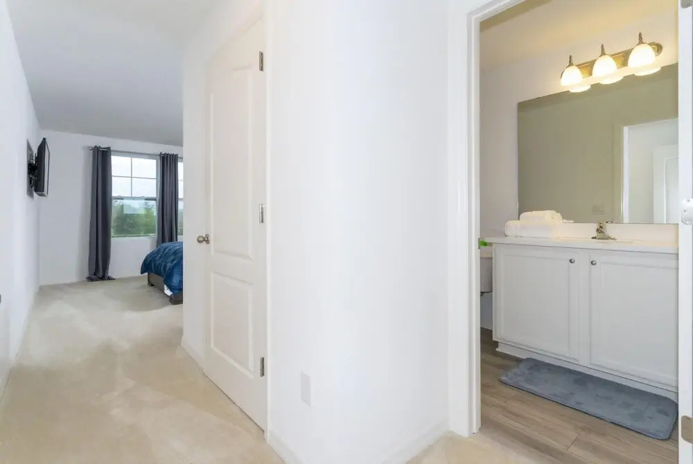 Magnificent 4Bd Close to Disney Enclave at Festival 700