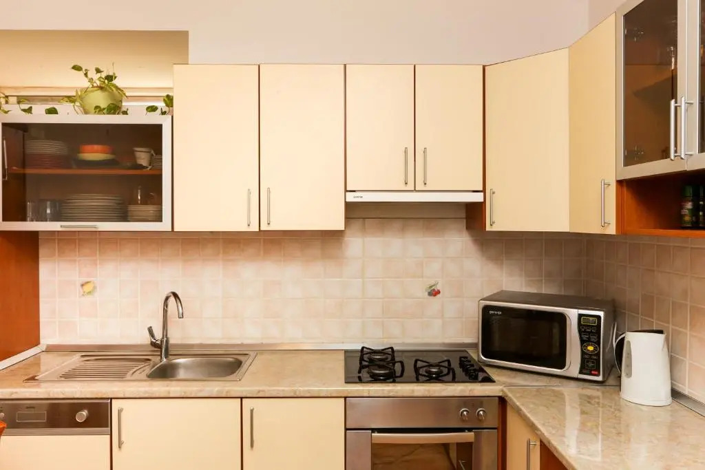 Stone House Apartment
