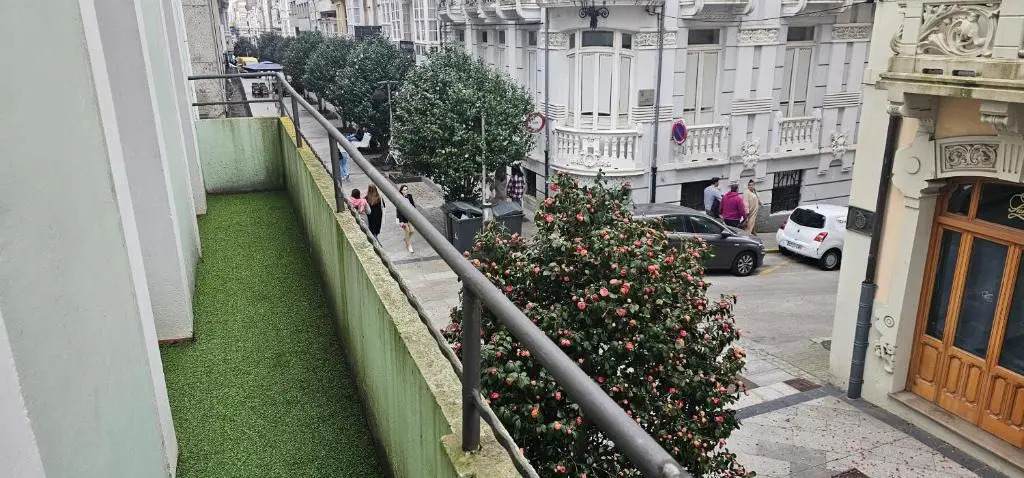 Piso en el centro para 4 personas - Plaza Amboage - WIFI