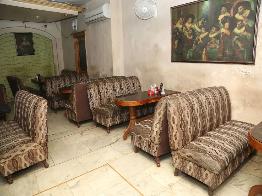 OYO 28447 Hotel India Pride
