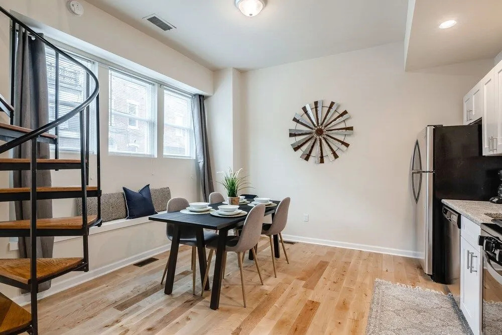 Great Location-steps to Rittenhouse 2 BED 1 Bath