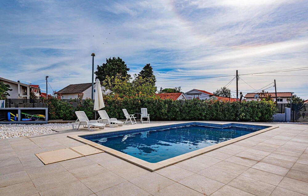 Awesome Apartment in Tribunj With 2 Bedrooms, Wifi and Outdoor Swimming Pool
