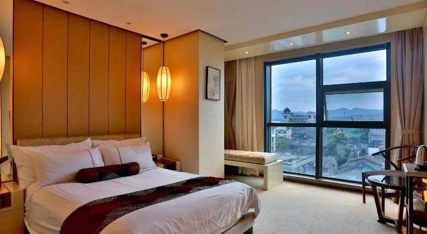 Hangzhou Bailisha Lakeside Hotel