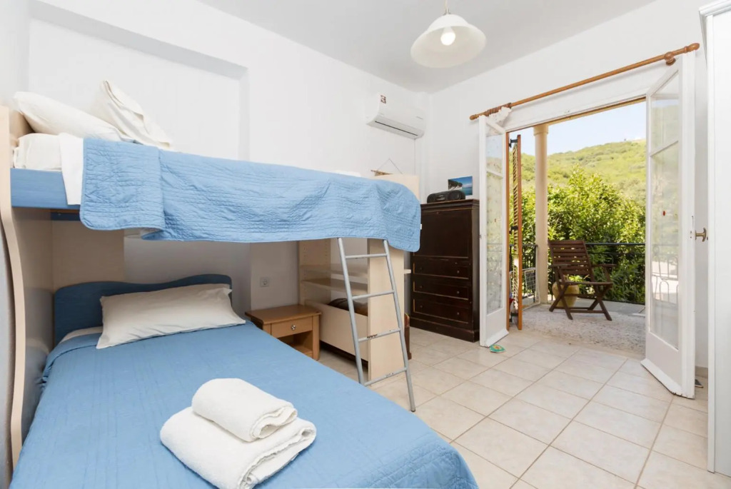 Anna Apartment