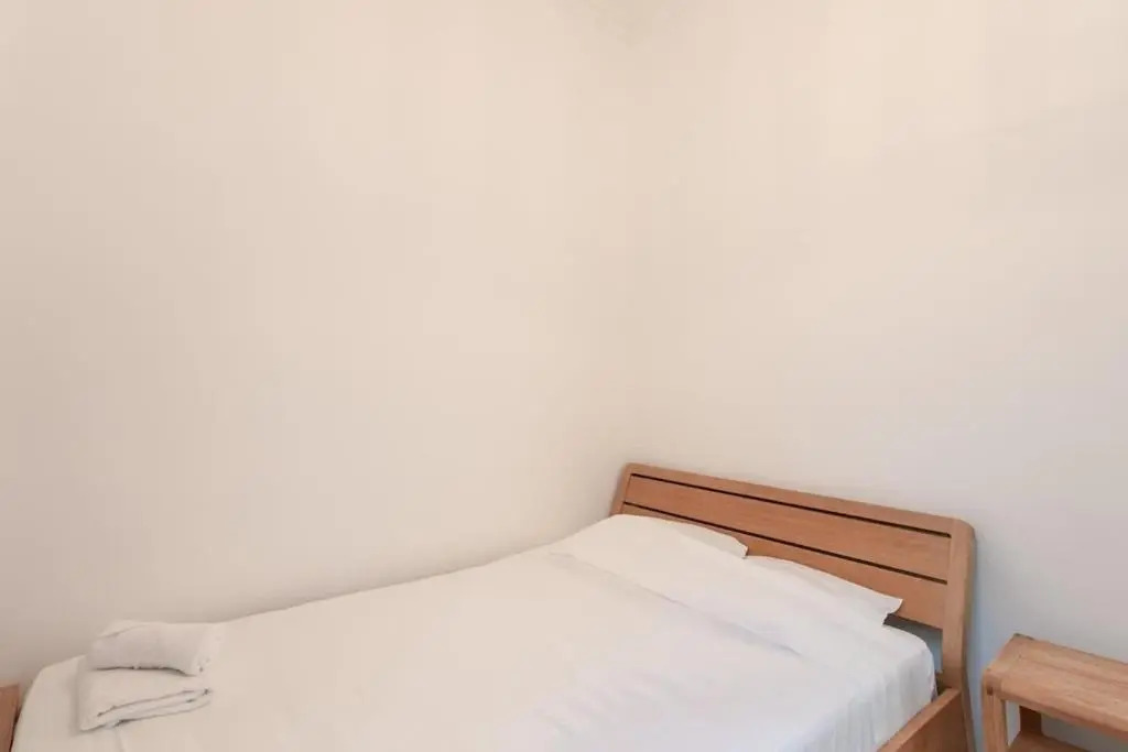 Contemporary Furnished Apartment With 2 Bedrooms in Corniche de la Riviera