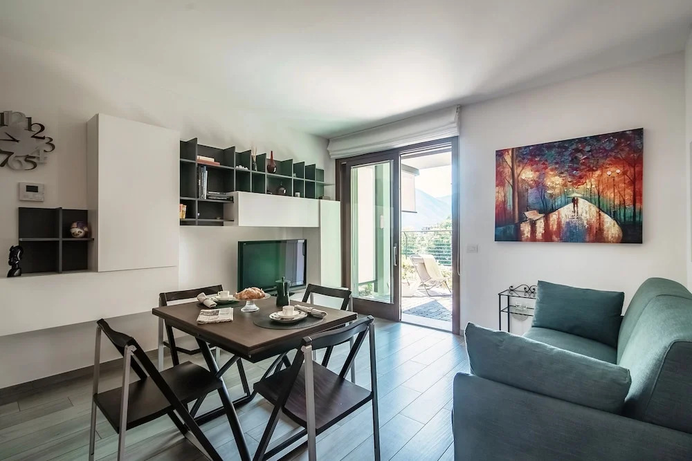 JOIVY Luxury flat & Lake Como view