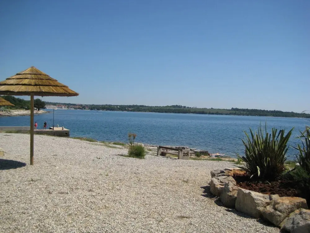 Peaceful House Only 900m From the sea With Swimming Pool, Bbq, Wifi, Airco